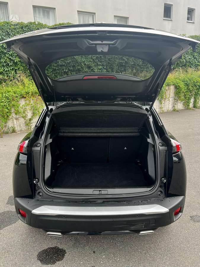 Peugeot 2008, 1.2 l., Универсал