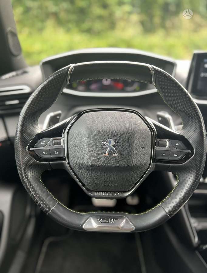 Peugeot 2008, 1.2 l., Универсал
