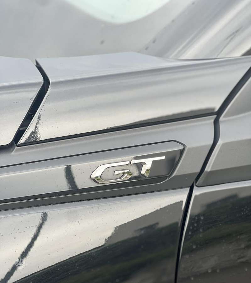 Peugeot 2008, 1.2 l., Универсал