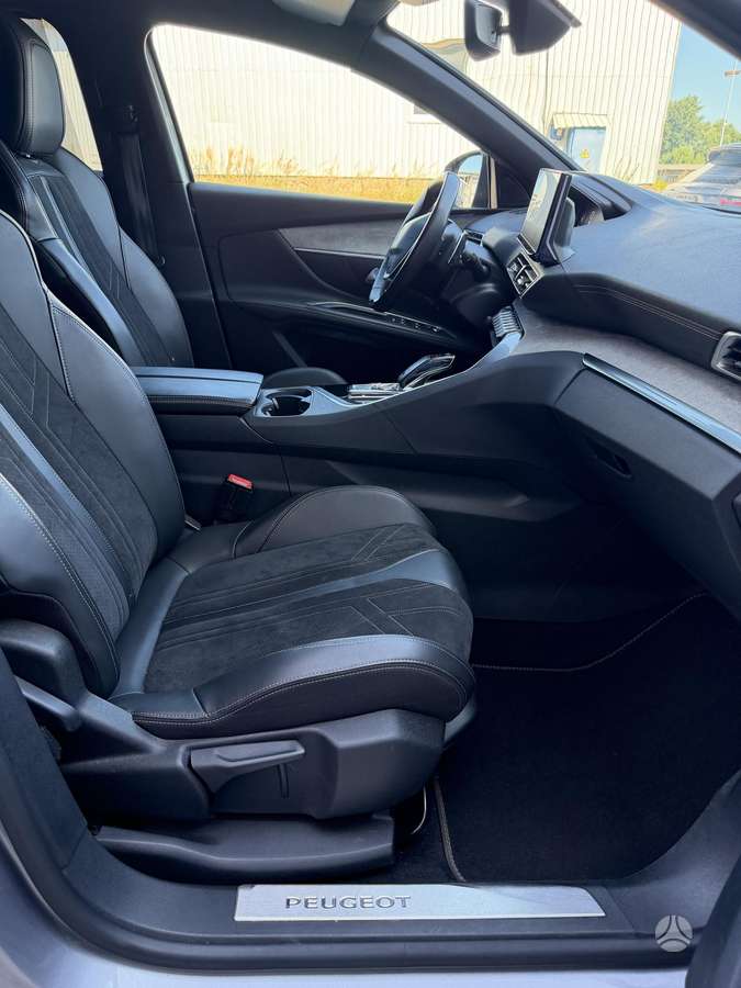 Peugeot 5008 - 11