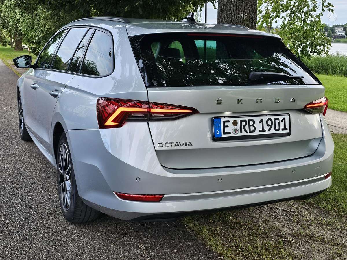 Škoda Octavia - 8