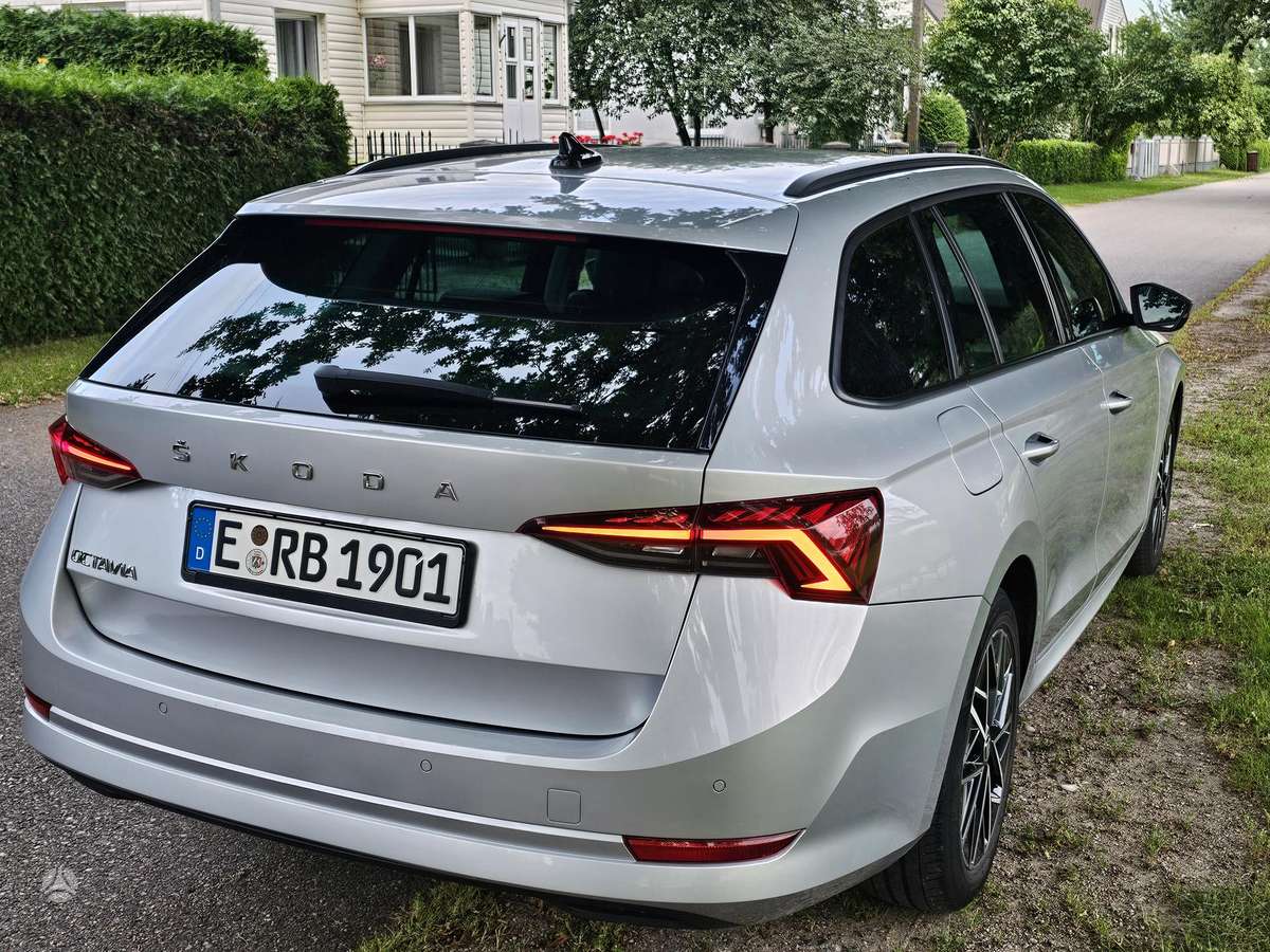 Škoda Octavia - 9