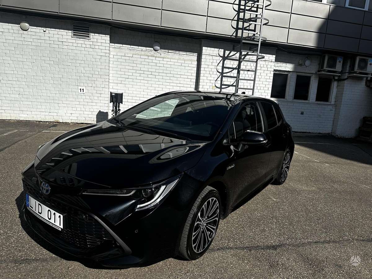 Toyota Corolla - 2