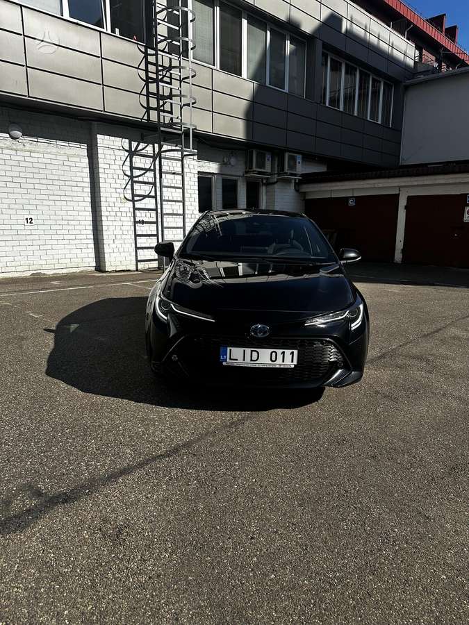 Toyota Corolla - 3