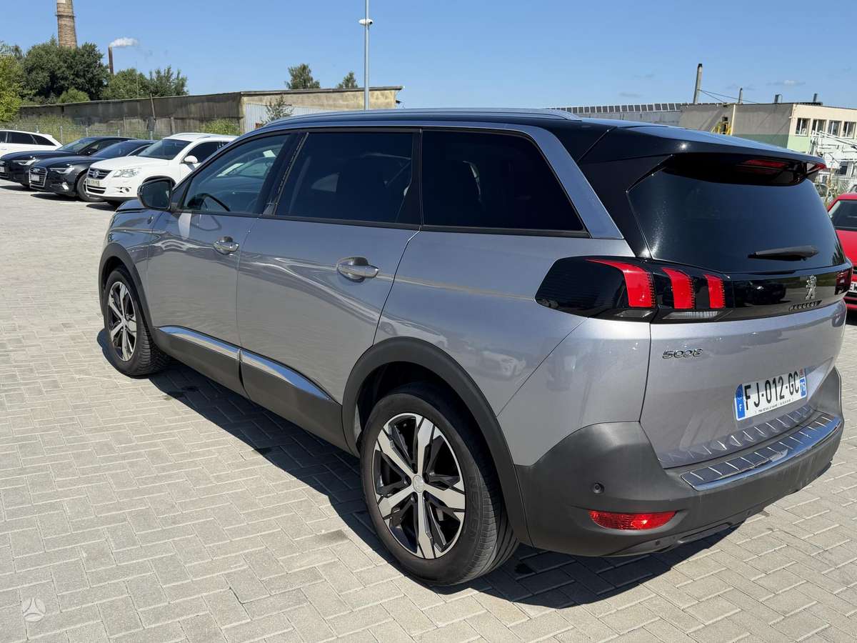 Peugeot 5008 - 7