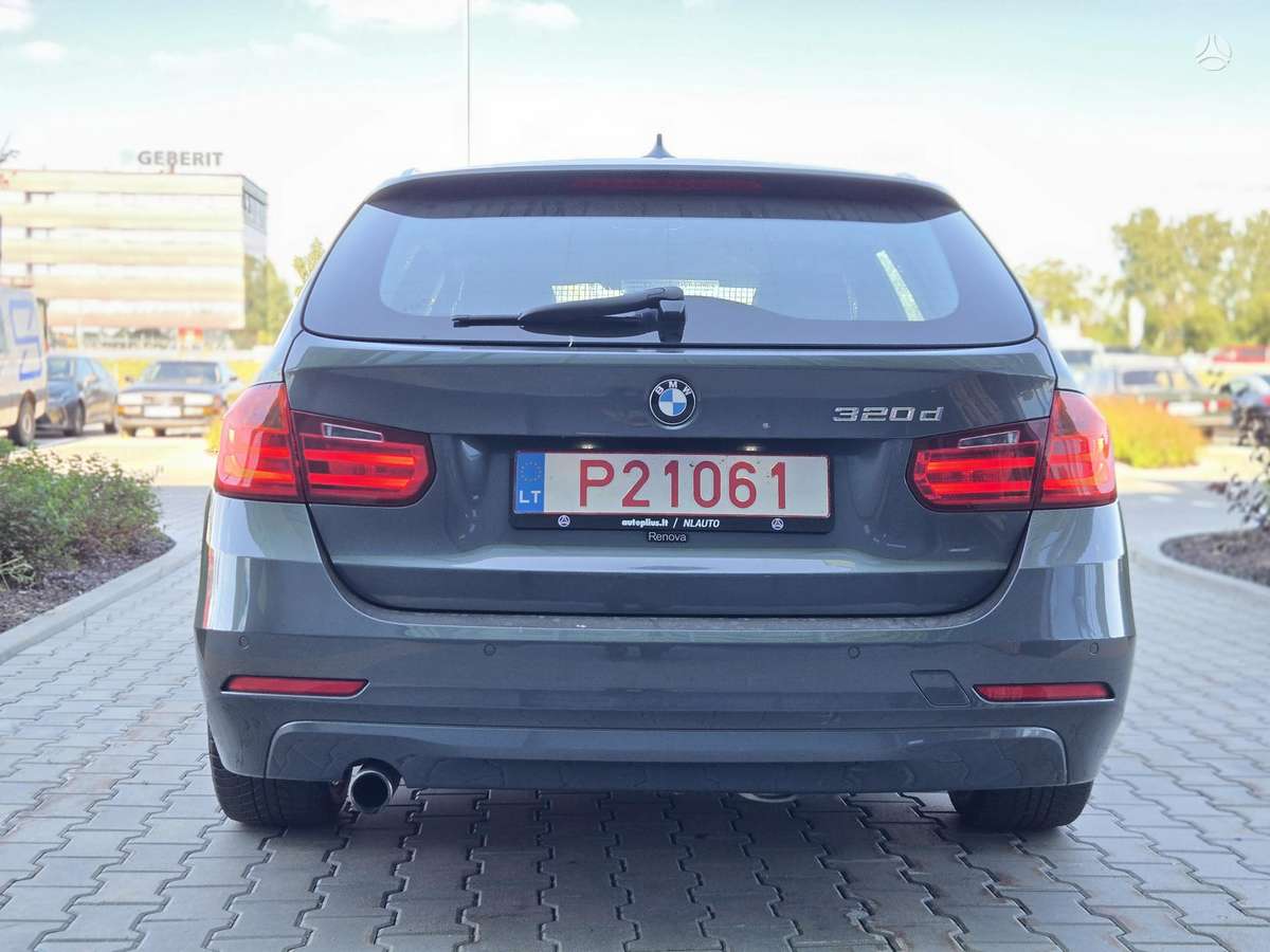 BMW 320, 2.0 l., wagon