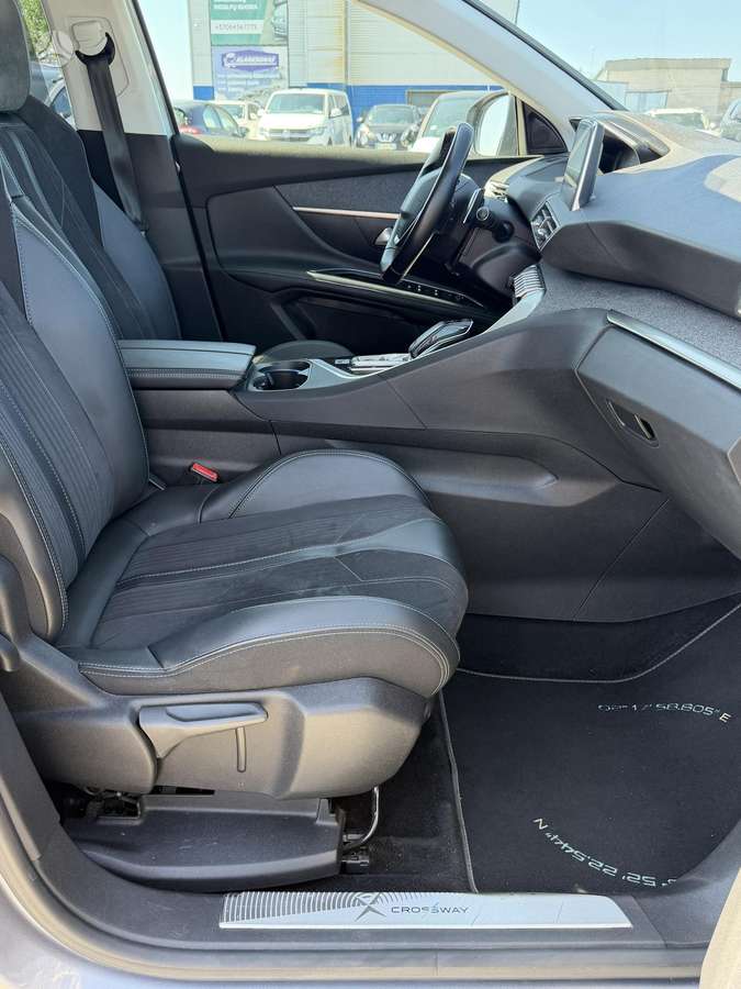 Peugeot 5008 - 12