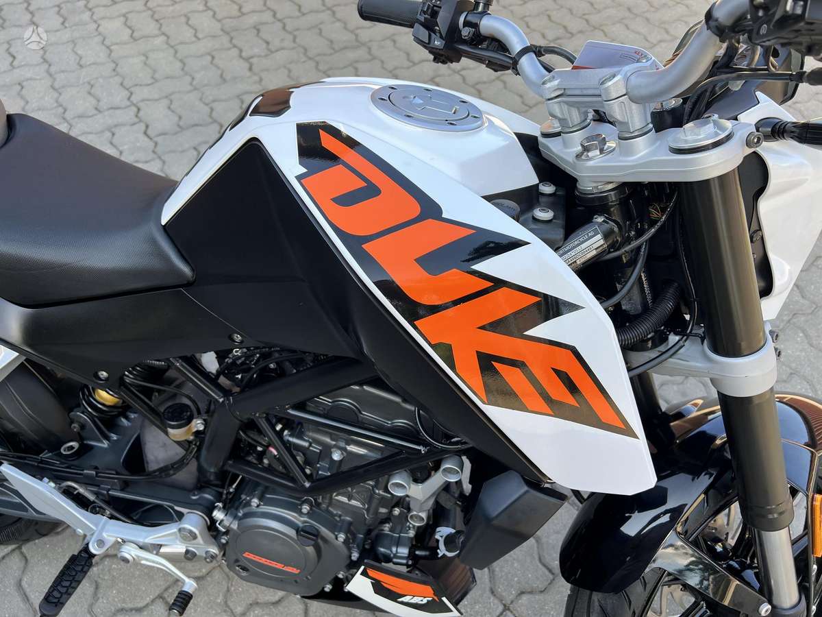 KTM Duke 125cc, street / classic