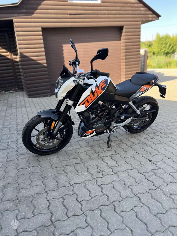 KTM Duke 125cc, street / classic