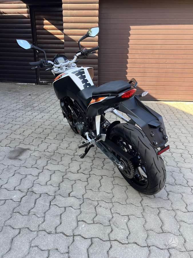 KTM Duke 125cc, street / classic