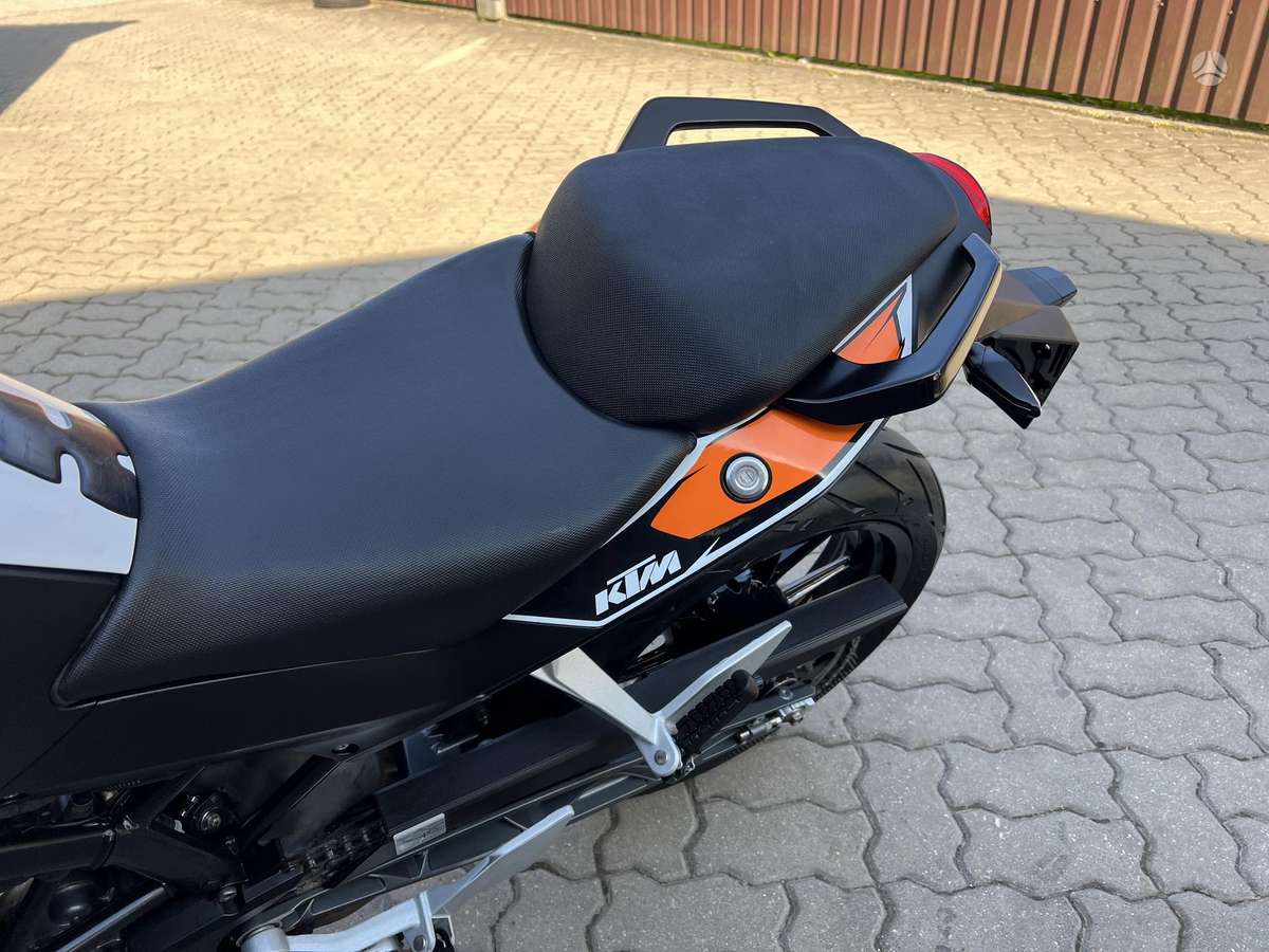 KTM Duke 125cc, street / classic