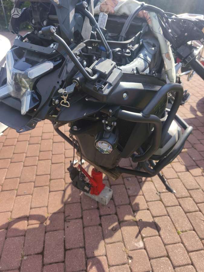 BMW R 1300 GS, enduro / adventure