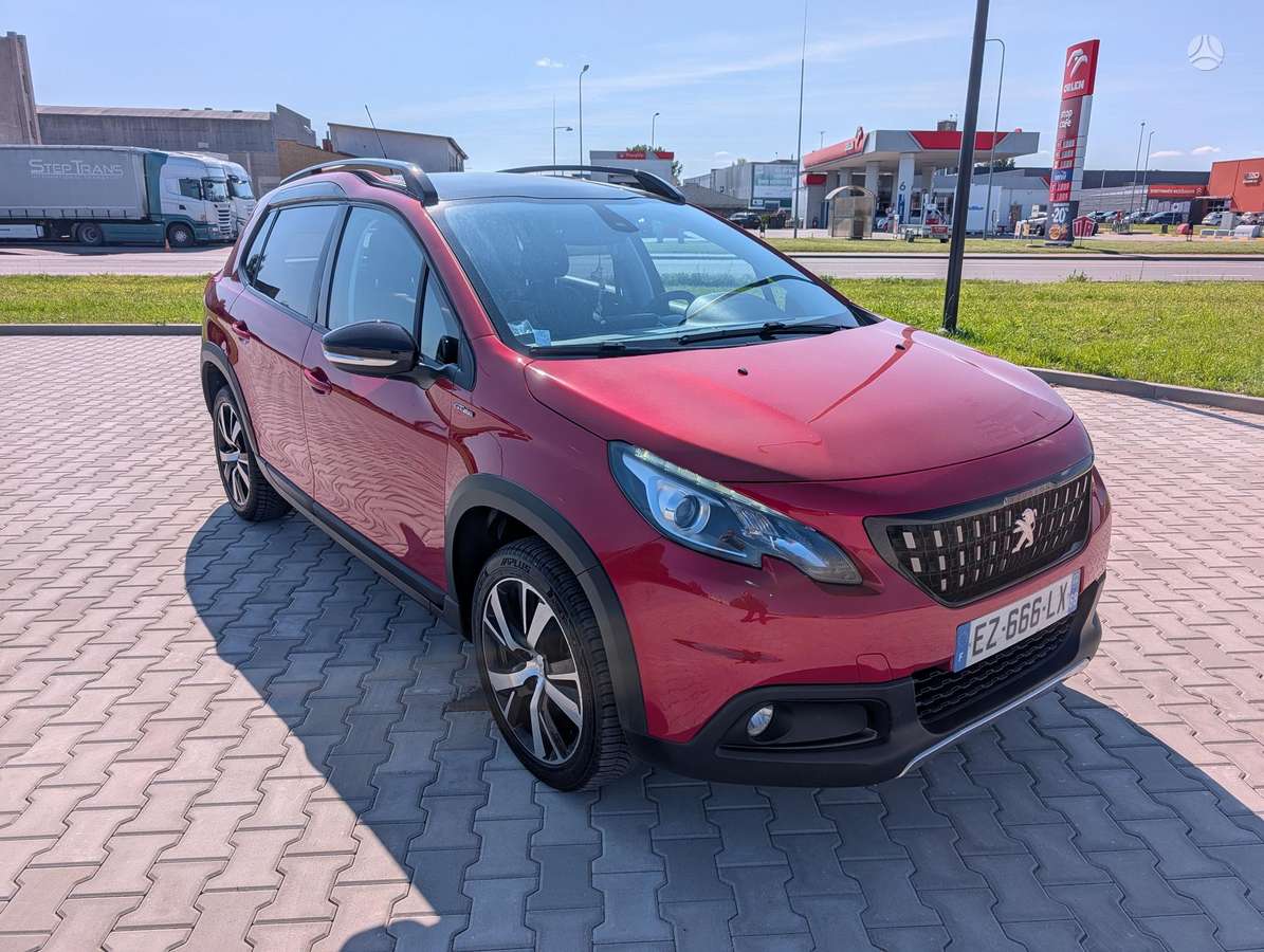 Peugeot 2008, 1.2 l., hatchback