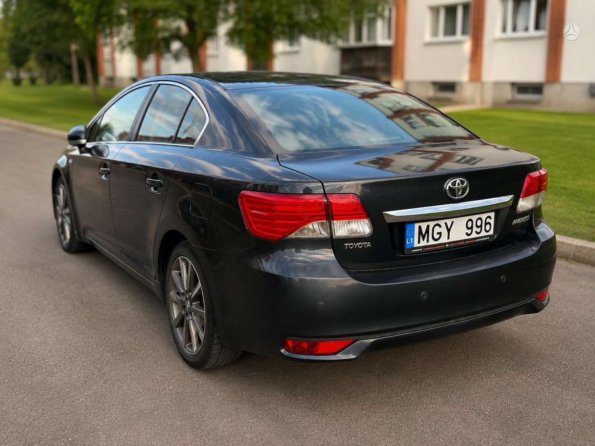 Toyota Avensis, 2.2 l., Седан
