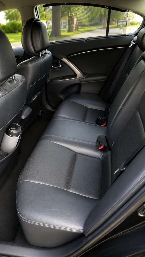 Toyota Avensis, 2.2 l., Седан
