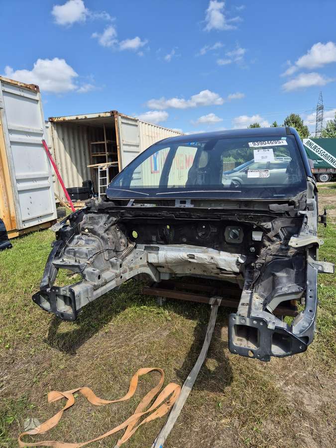 Chrysler Pacifica dalimis