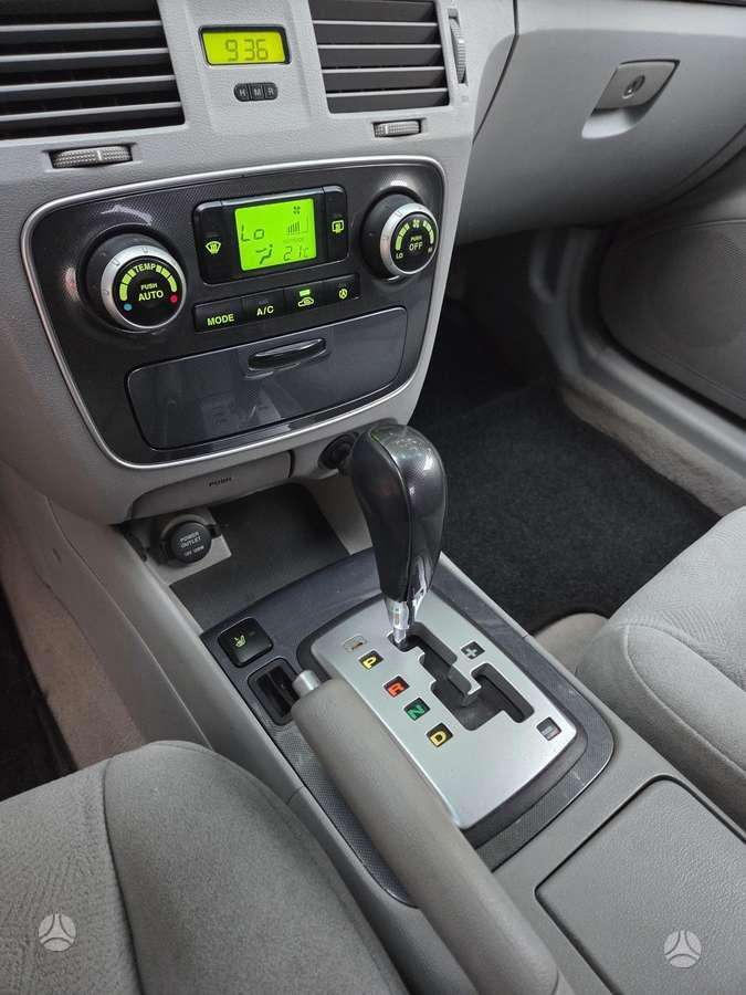 Hyundai Sonata, 2.0 l., Седан