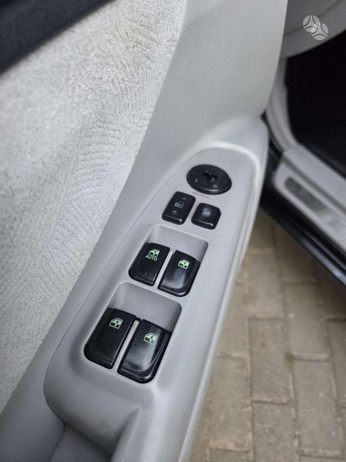 Hyundai Sonata, 2.0 l., Седан