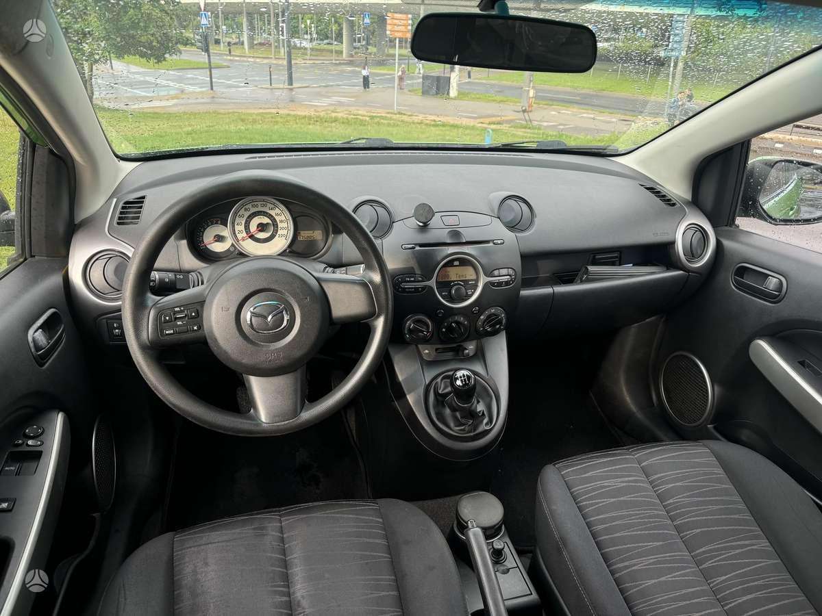 Mazda 2, 1.4 l., hečbekas