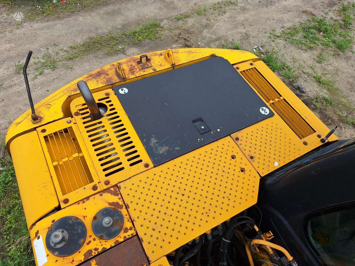 JCB JS145W, ekskavatoriai