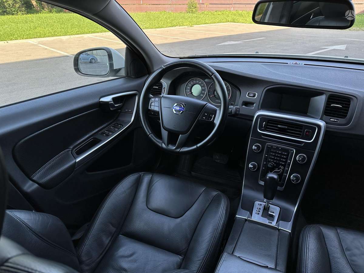 Volvo V60, 2.0 l., wagon