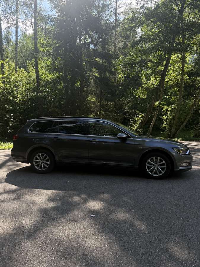 Volkswagen Passat, Универсал