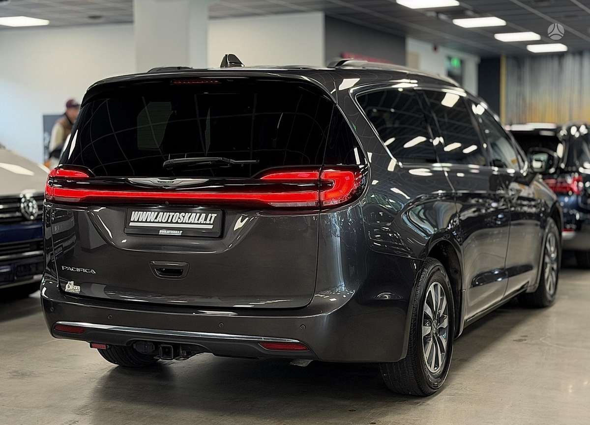 Chrysler Pacifica, 3.6 l., Минивэн