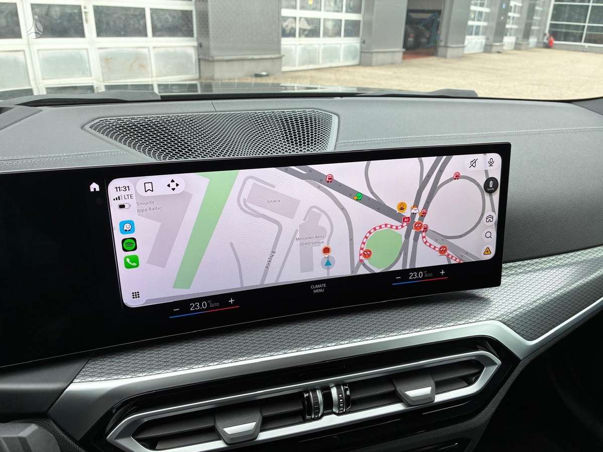 BMW i4, 80 kWh, coupe