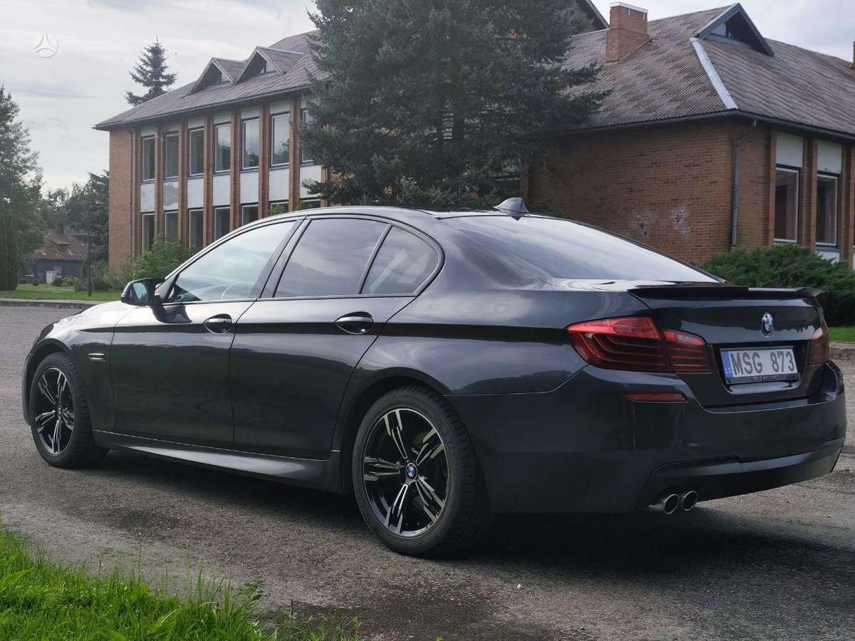 BMW 525, 2.0 l., Седан