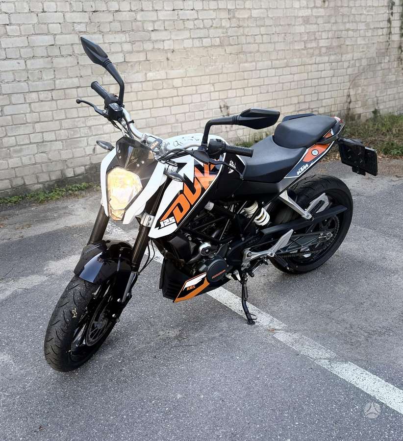 KTM Duke 125cc, street / classic