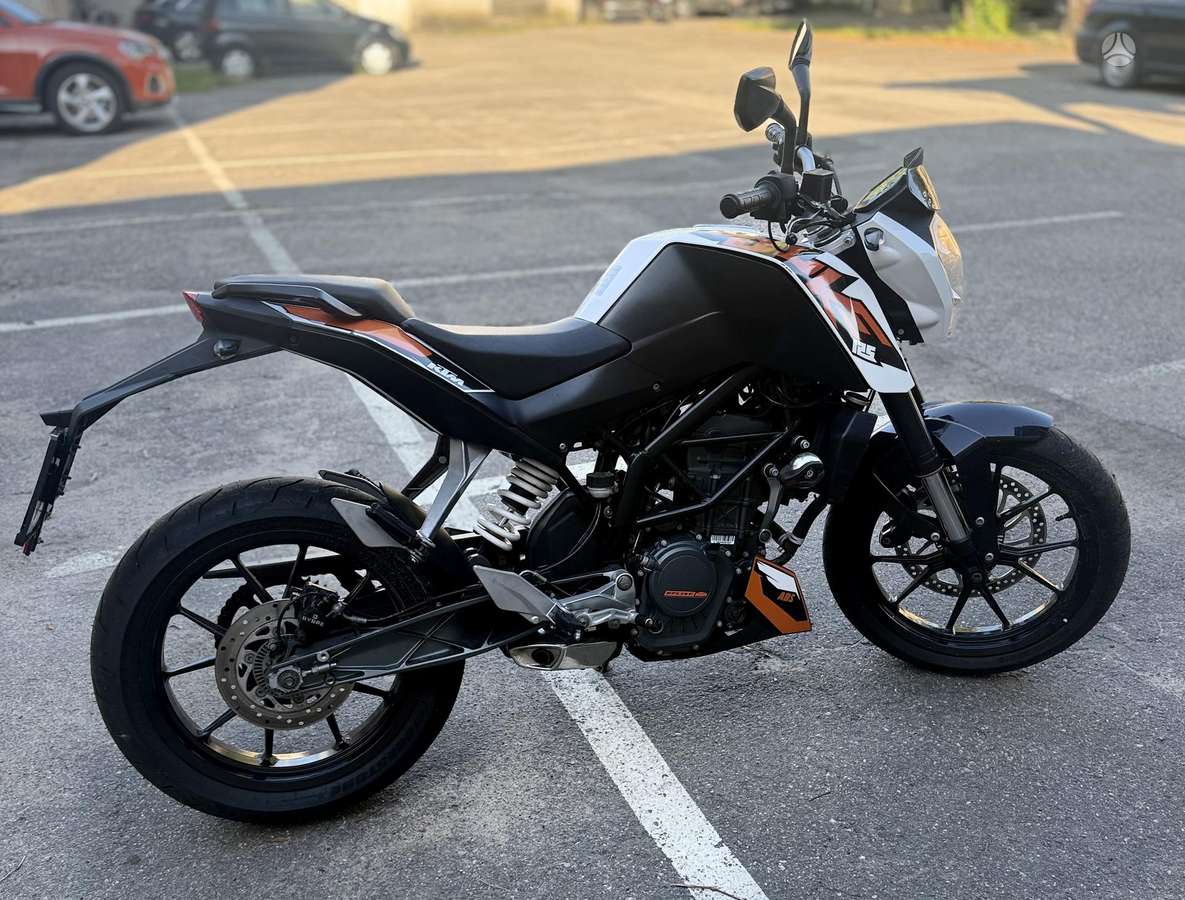 KTM Duke 125cc, street / classic