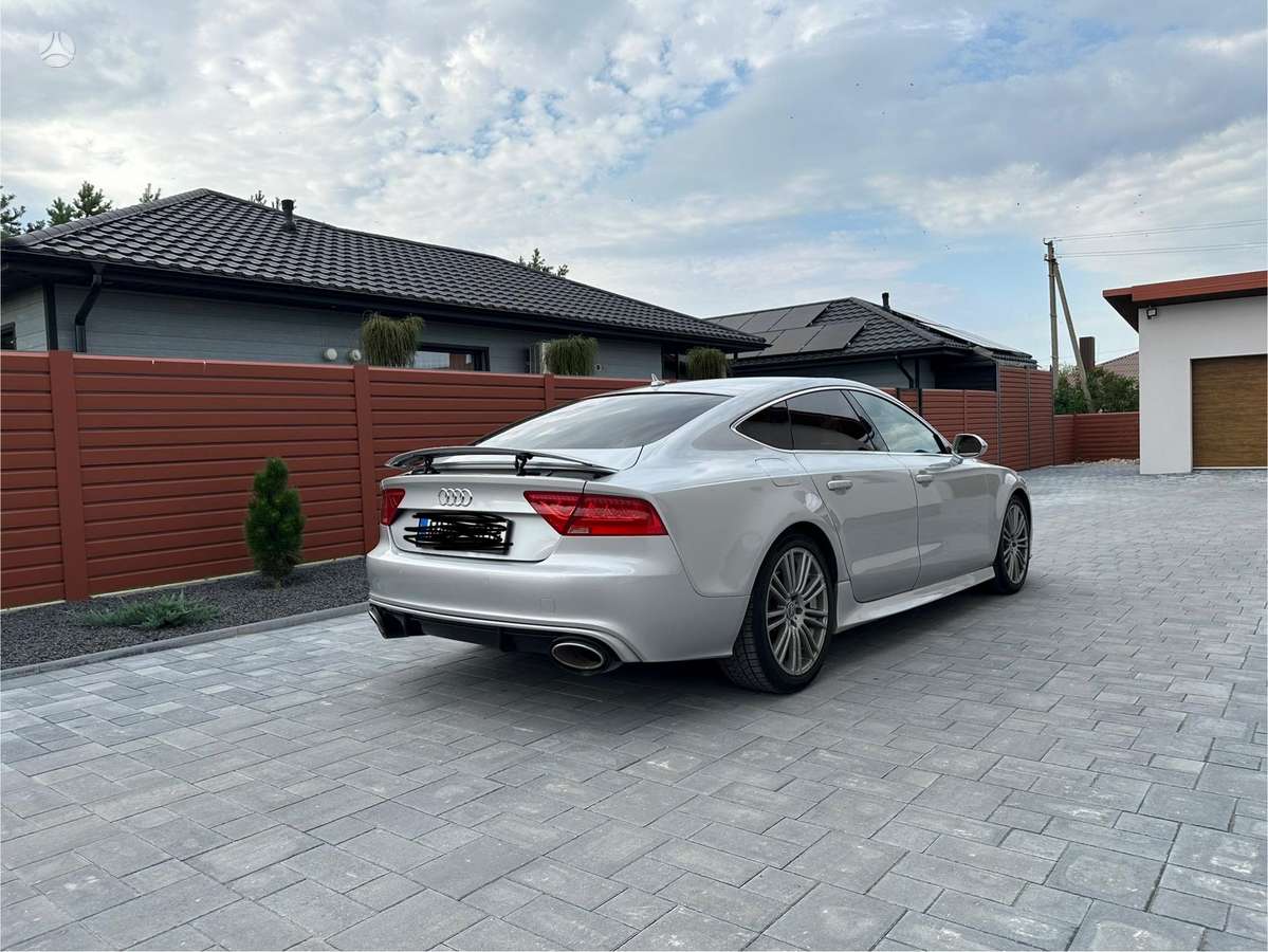 Audi A7, 3.0 l., hatchback