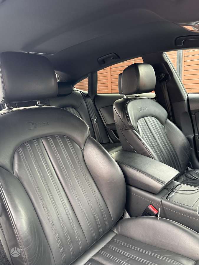 Audi A7, 3.0 l., hatchback