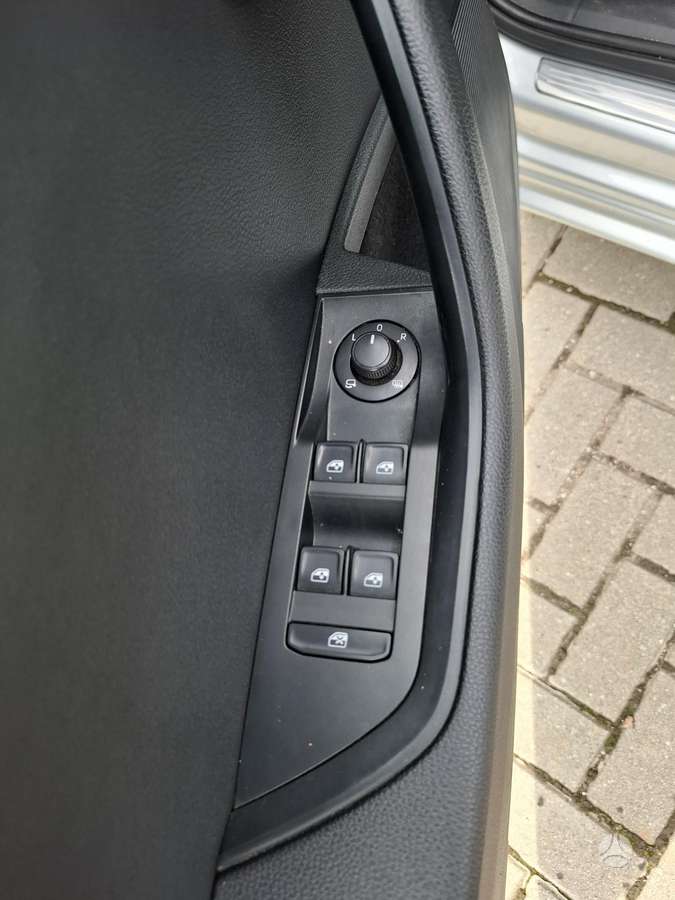 Skoda Superb, 2.0 l., universalas