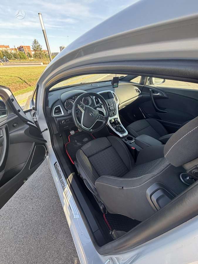 Opel Astra, 2.0 l., Купе (coupe)