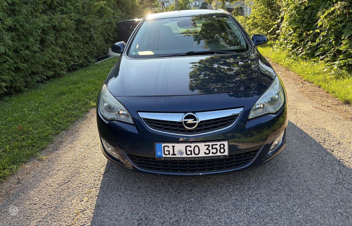 Opel Astra, 1.3 l., hatchback