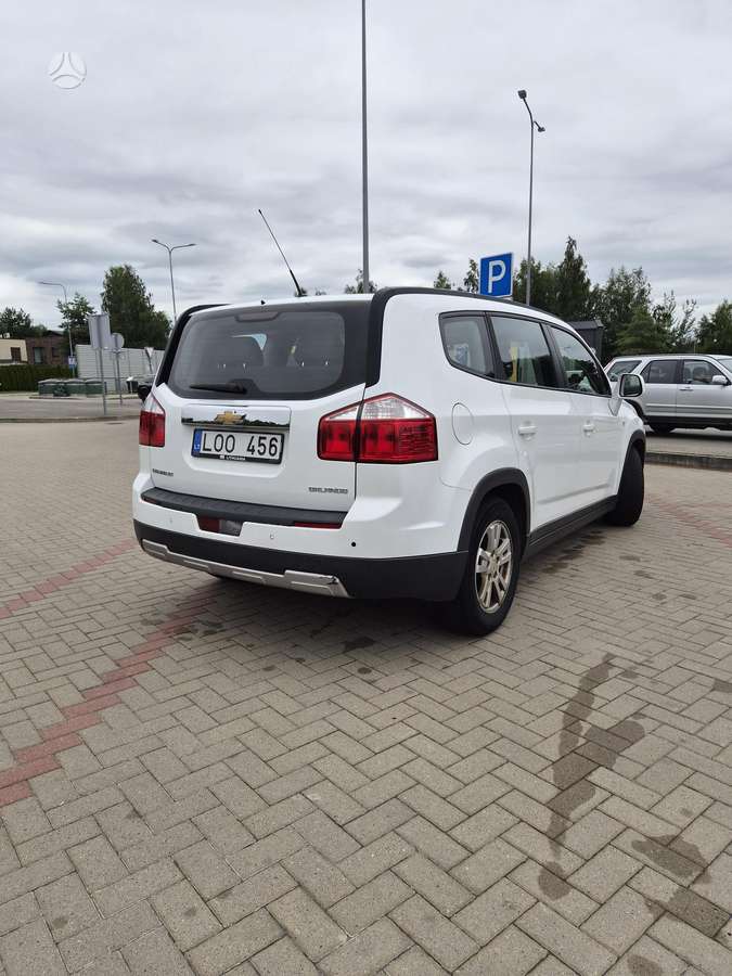 Chevrolet Orlando - 4