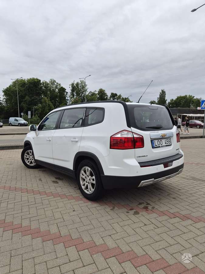 Chevrolet Orlando - 5