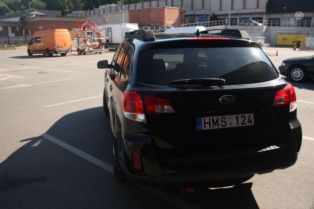 Subaru Outback, 2.5 l., Хэтчбек