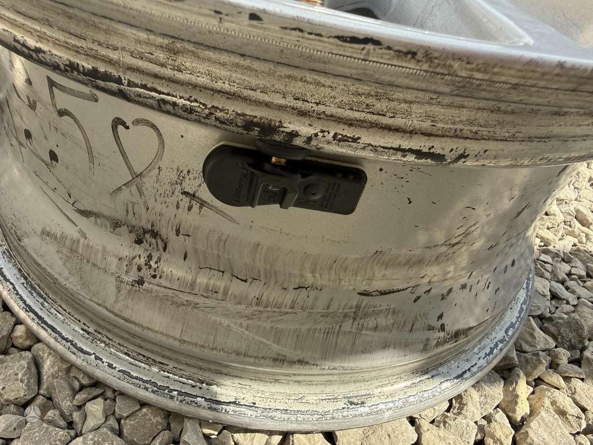 Hyundai, light alloy, R17