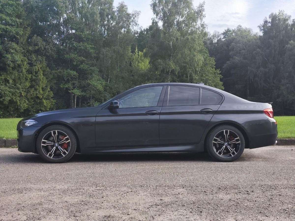 BMW 525, 2.0 l., Седан
