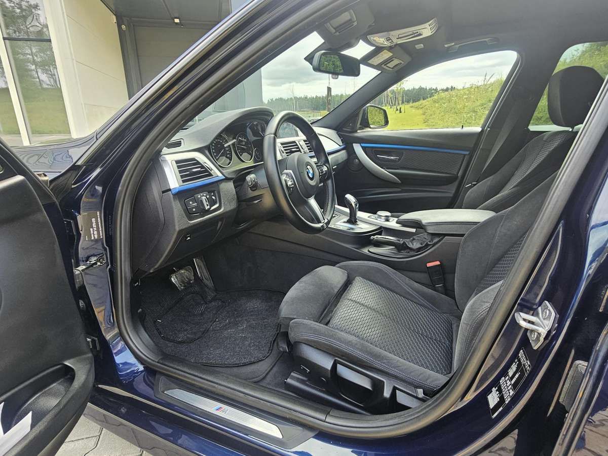 BMW 320, 2.0 l., wagon