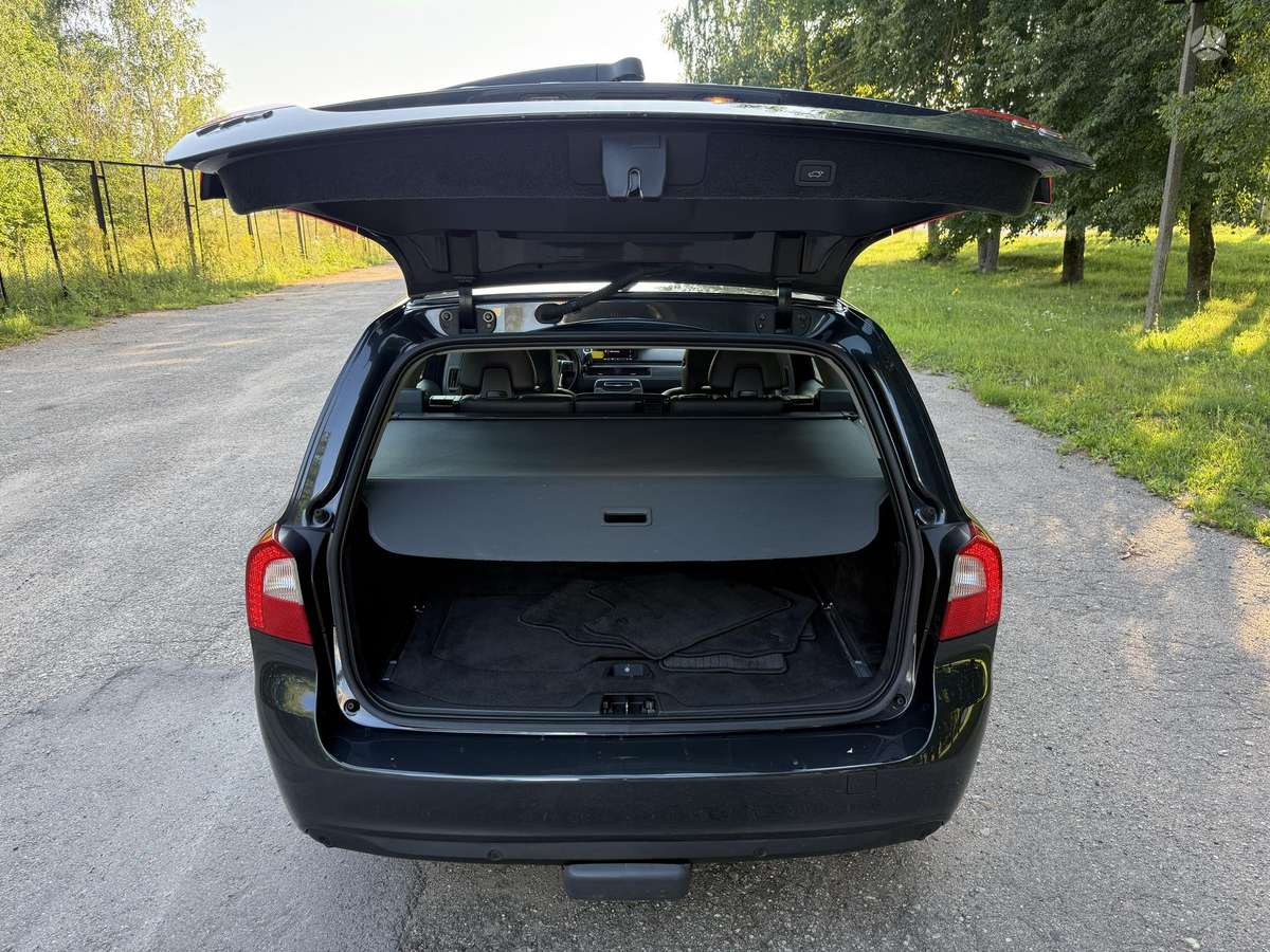 Volvo V70, 2.0 l., Универсал