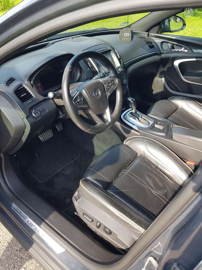 Opel Insignia, 2.0 l., Универсал
