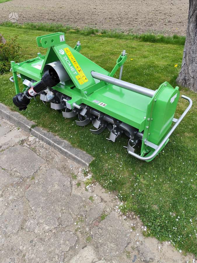 Bobcat 2m, снежные отвалы (для бульдозера)