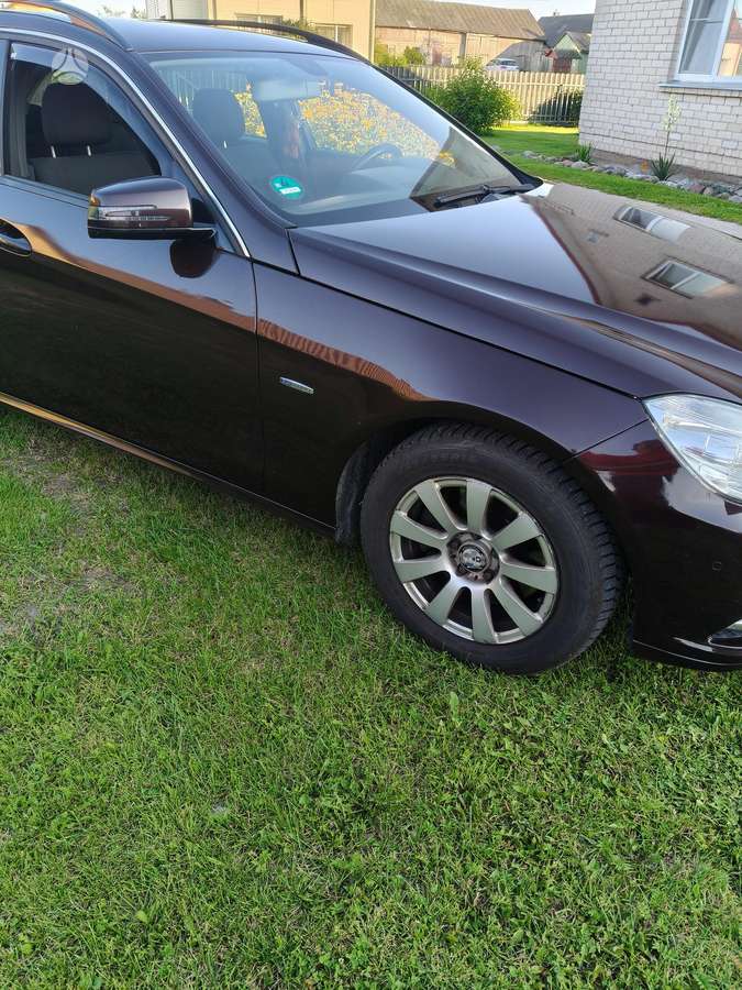 Mercedes-Benz E250, 2.1 l., Универсал