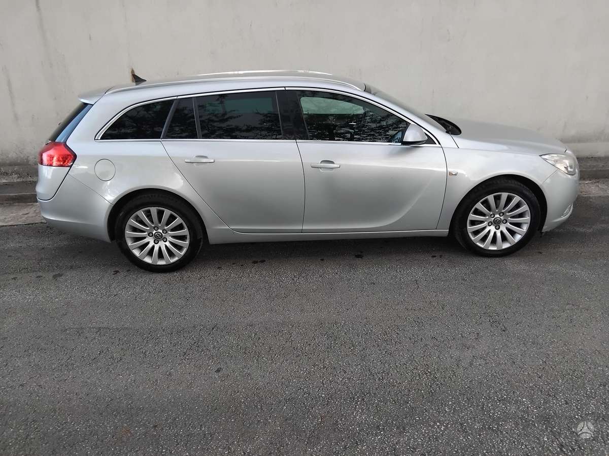 Opel Insignia, 2.0 l., Универсал