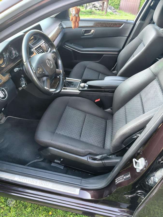 Mercedes-Benz E250, 2.1 l., Универсал