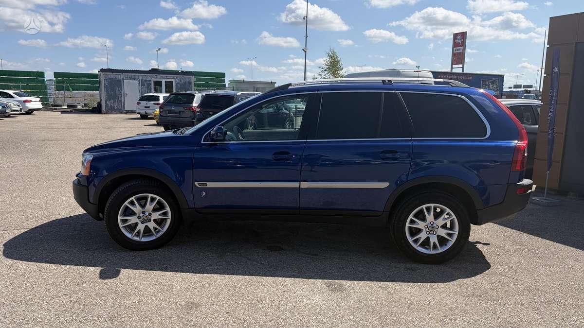 Volvo XC90 - 8