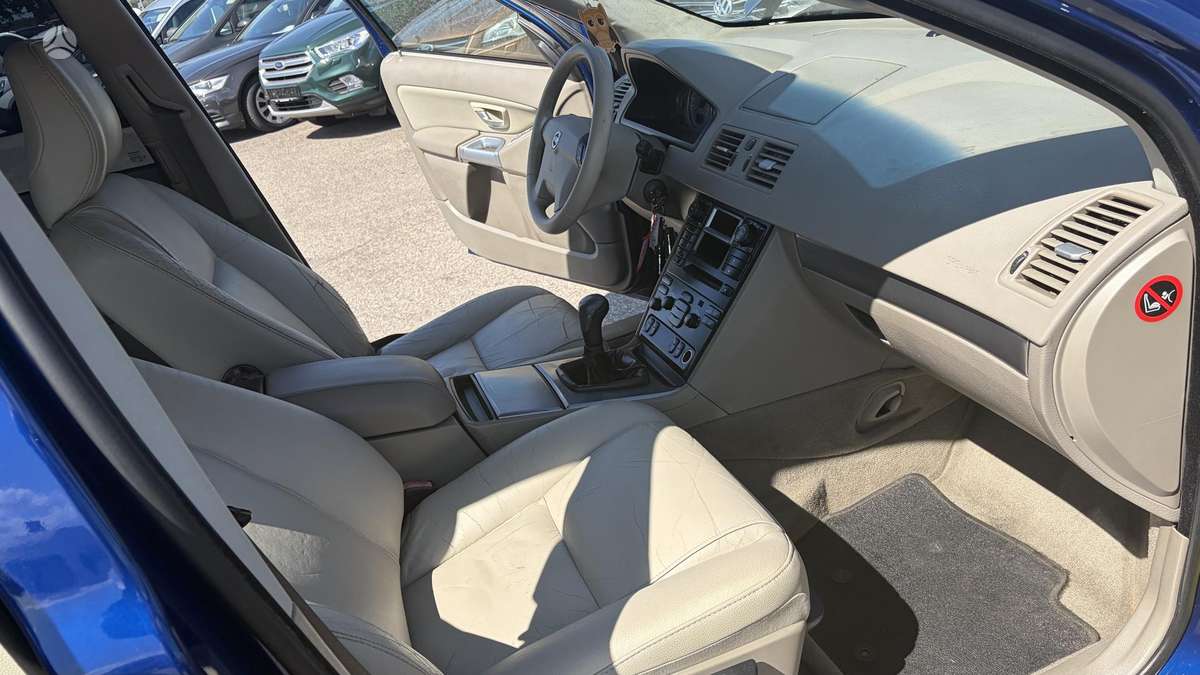 Volvo XC90, 2.4 l., Минивэн